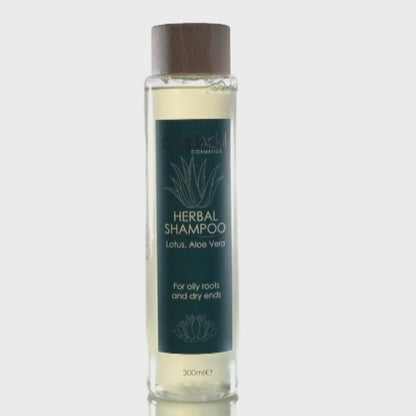 Professzionális zsíros fejbőrre és száraz hajvégekre való sampon | Gyógynövényes és szulfátmentes | 300 ml